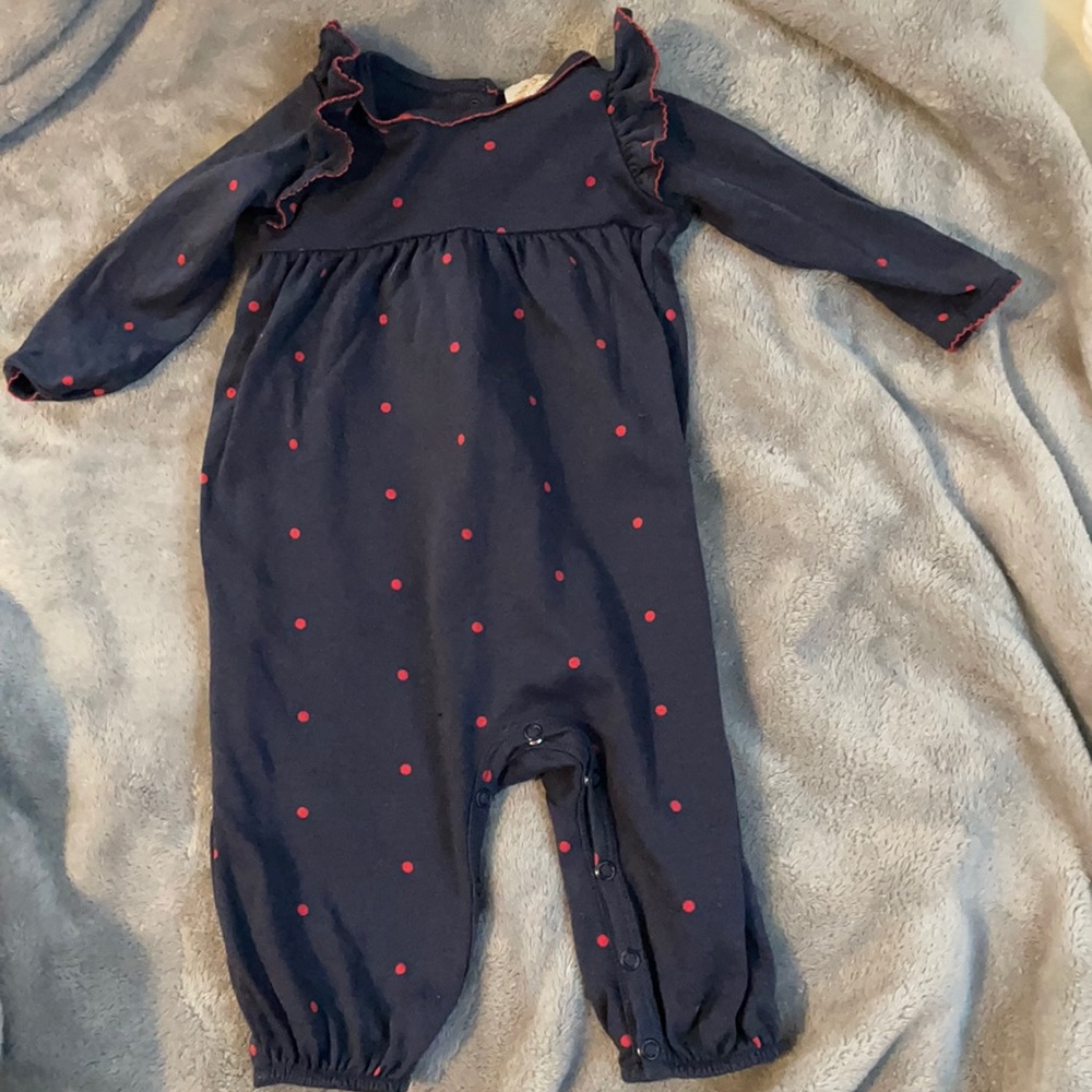 Leigh Ann Angel Sleeve Romper
Deerwood Dot With Richmond Red Picot